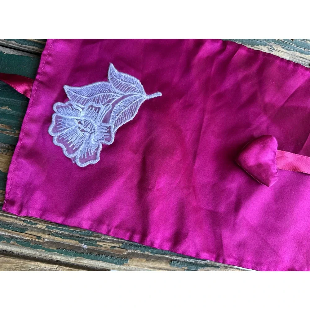 Vintage Fuchsia Satin Jewelry Roll Travel Organizer Floral Lace Heart Charm Pink